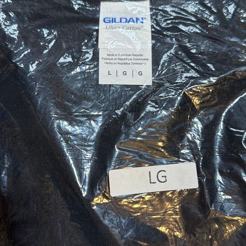 Sealed NIP Dewalt "Guarenteed Tough" T-Shirt Size large "Authentic From Dewalt" - Picture 5 of 5